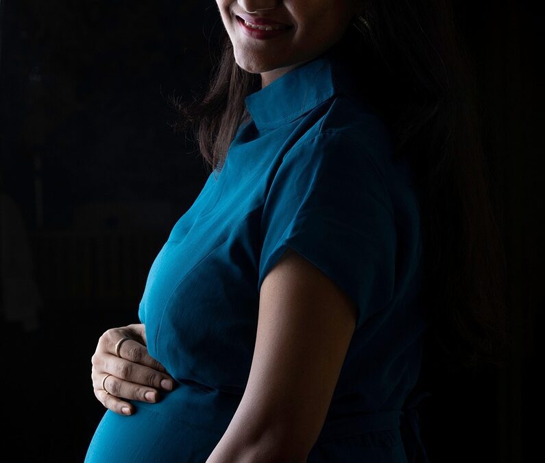 What Qualifies a Woman to Become a Surrogate Mother